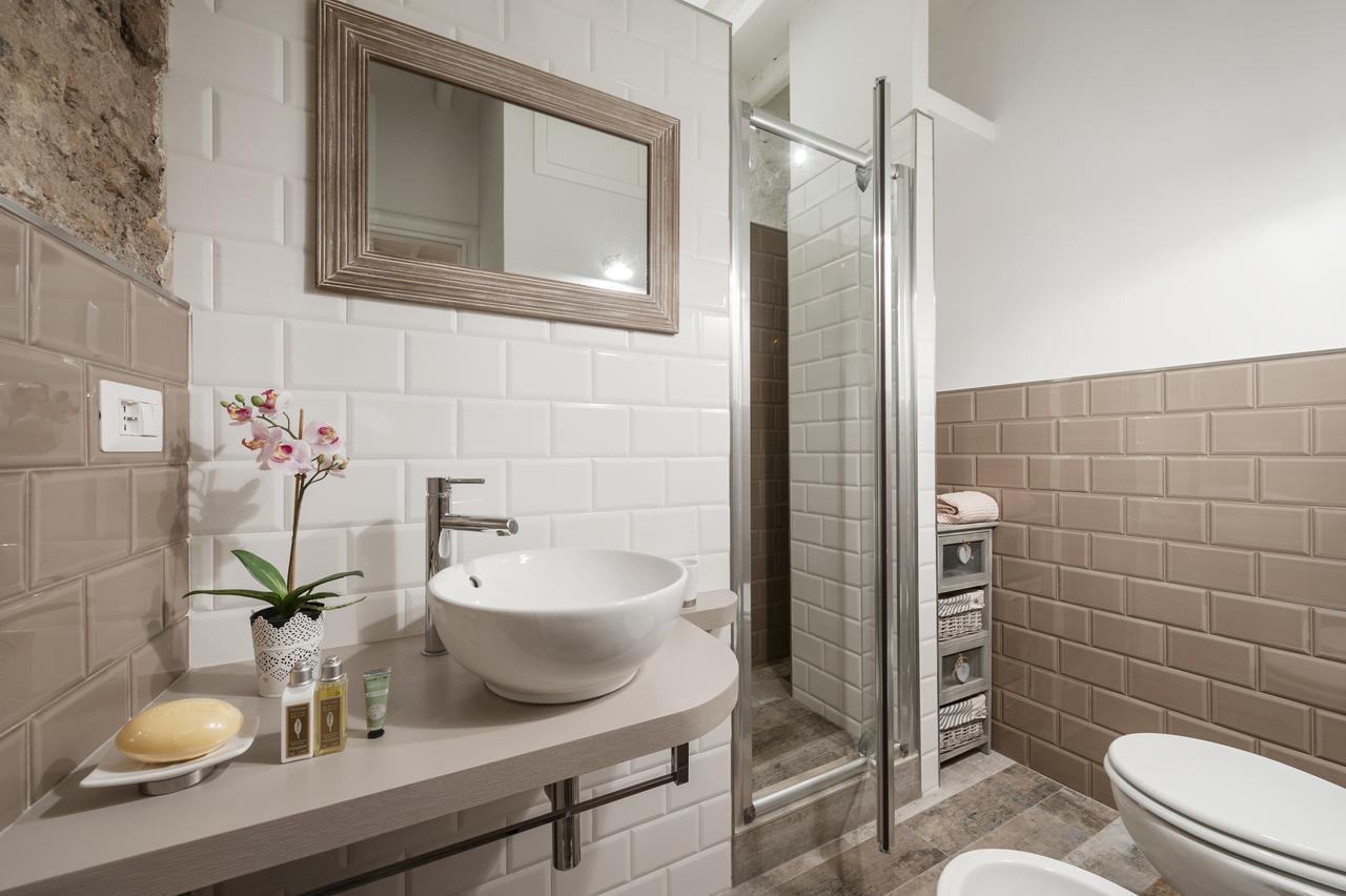Awesome Duplex In Campo De' Fiori Area * Rom